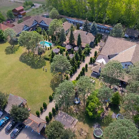 Farmház Jelen Salaš